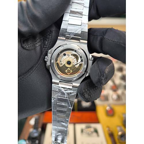 NAUTILUS 5711TIFFANY