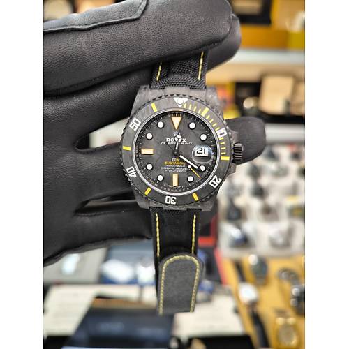 SUBMARINER DIW VS FACTORY ETA SAAT