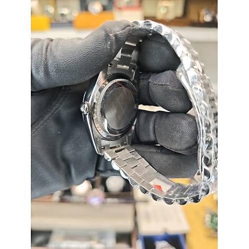 DAY DATE OTOMAT�K G�M�� S�YAH REPL�KA SAAT