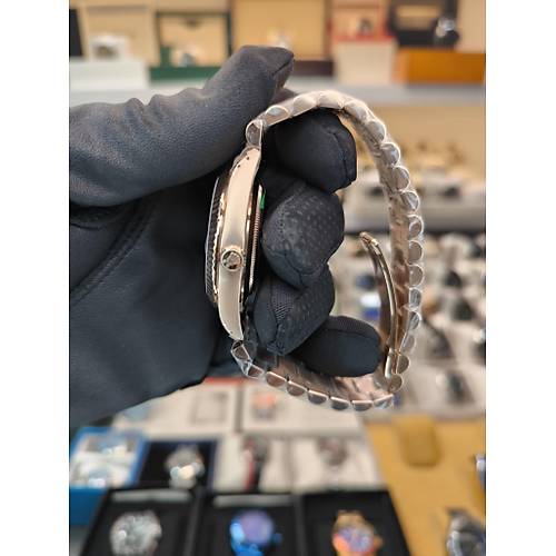 ROLEX Day-Date 40mm Olive Green Dial 228235 Clean Factory ETA SAAT