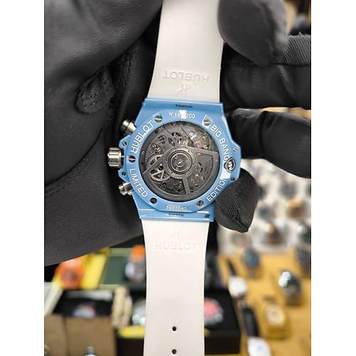 HUBLOT UNICO BIG BANG SKY BLUE CERAMIC ETA SAAT