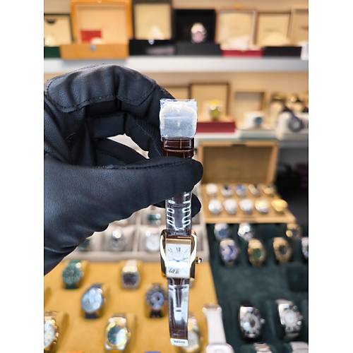 CARTIER TANK AMERICAINE ETA SAAT