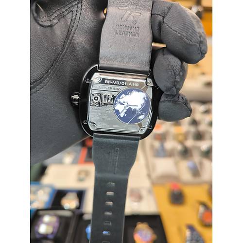 SEVEN FRIDAY SF-M3/01 SPACESHIP OTOMAT�K REPL�KA SAAT