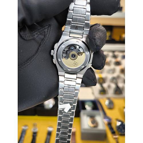 NAUTILUS 5726