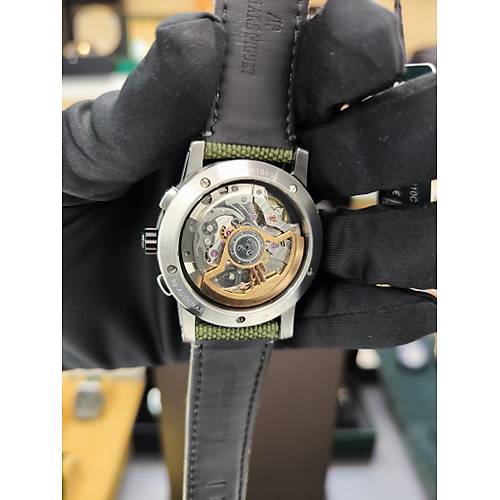 CODE 11.59 SELFWINDING ETA SAAT