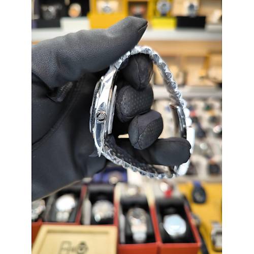 DATEJUST 41 JUBILEE BLACK DIAMOND DIAL 126334