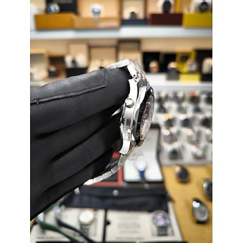 OMEGA SEAMASTER D�VER 300 CHRONOGRAPH