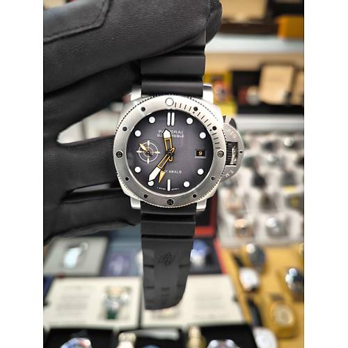 PANERAI SUBMERSIBLE GMT NAVY SEALS PAM1323 ETA SAAT