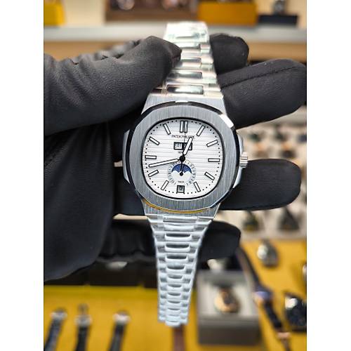 NAUTILUS 5726