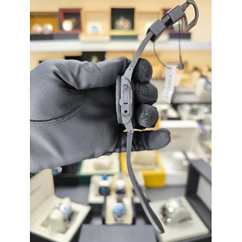 PANERAI SUBMERSILE LUNA ROSA CARBOTECH PAM01563  ETA SAAT