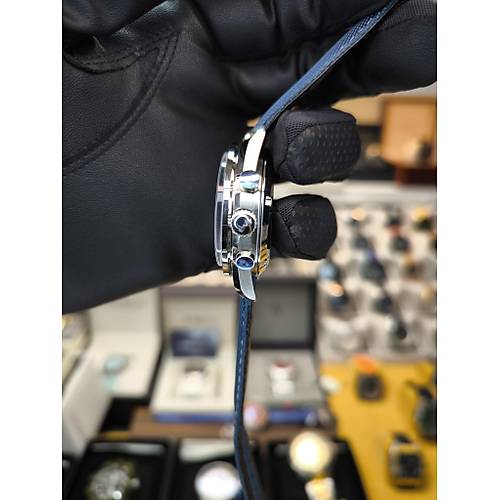 SPEEDMASTER SILVER SNOOPY 50th ANNIVERSARY