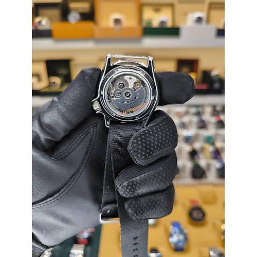 SEIKO 5 SPORTS BRIAN MAY SRPE83K1 OTOMAT�K REPL�KA SAAT
