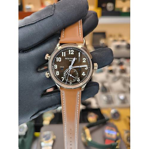 PATEK PHILIPPE CALATRAVA 2022 PILOT ROSE GOLD BROWN DIAL TRAVEL TIME 5524R-001ETA SAAT