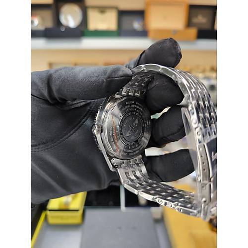 NAVITIMER OTOMAT�K G�M�� MAV�