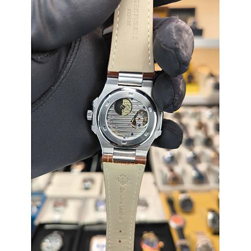 NAUTILUS 5712 OTOMAT�K REPL�KA SAAT