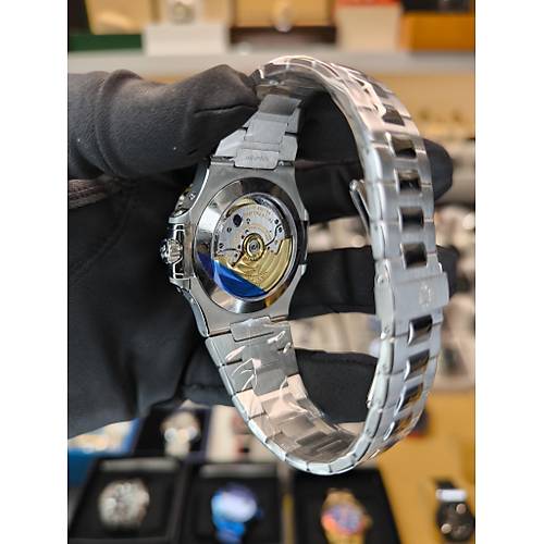 NAUTILUS ANNUAL CALENDER 5726 MOONPHASE ETA SAAT