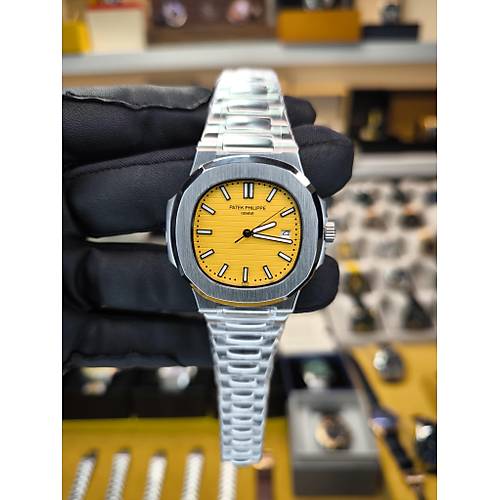 NAUTILUS 5711