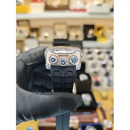 BUGATTI CHIRON ETA SAAT