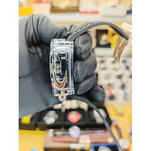 BUGATTI CHIRON ETA SAAT