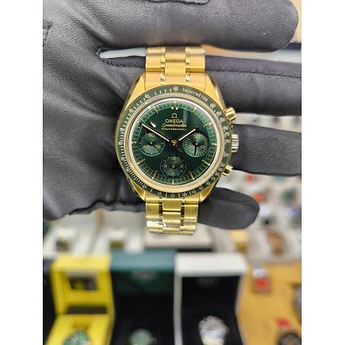 SPEEDMASTER MOONWATCH GREEN DIAL 42mm MOONSHINE GOLD 31060425010001 ETA SAAT
