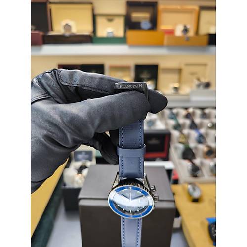 BLANCPAIN FIFTY FATHOMS BATHYSCAPHE BLUE DIAL  ETA SAAT