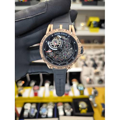 ROGER DUBUIS EXCALIBUR