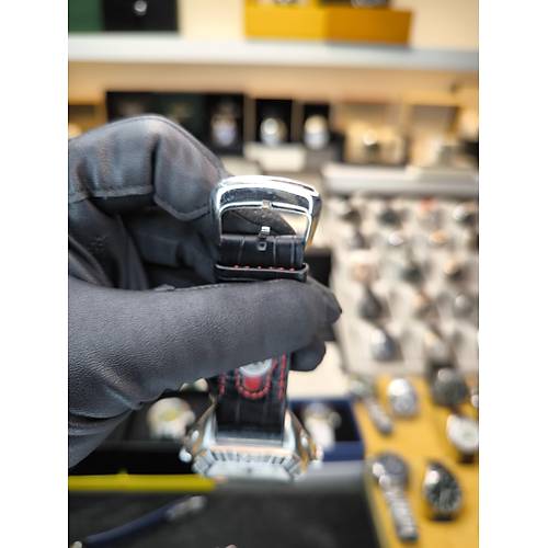 CONQUISTADOR TOURBILLON SINGAPORE GP REPL�KA SAAT