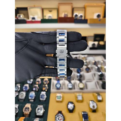 TAG HEUER CARRERA  CAL 1887  BMW POWER LIMITED EDITION CRONOGRAPH