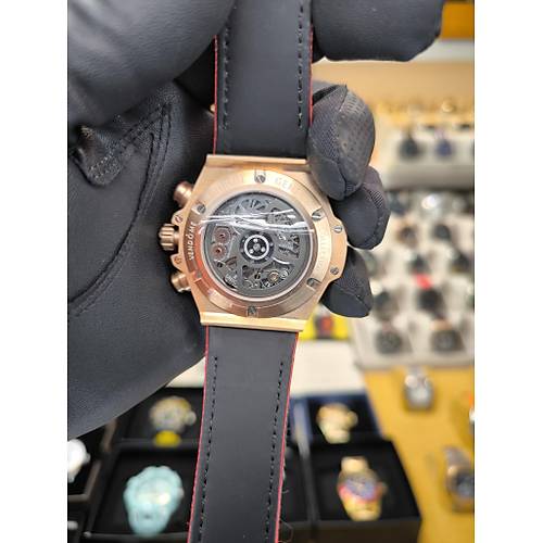 BIG BANG UNICO KING GOLD CRONOGRAPH REPL�KA SAAT