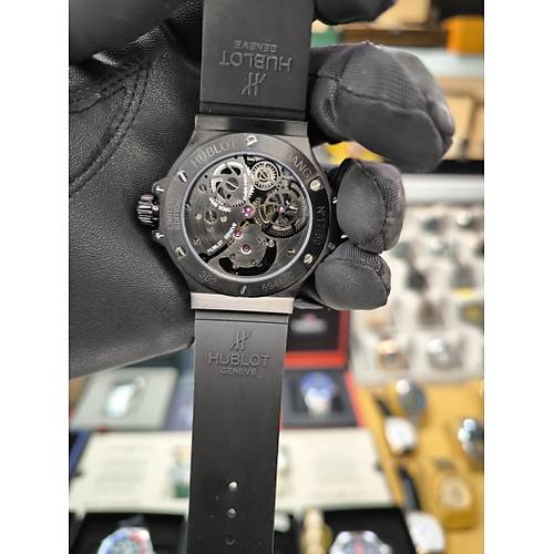 BIG BANG MASTER TOURBILLON SKELETON DIAL