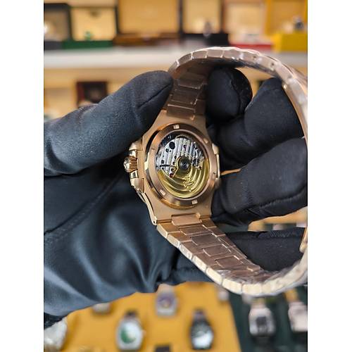 NAUTILUS 5711 ETA SAAT