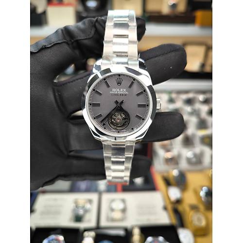 MILGAUSS LABEL NOIR TOURBILLON ETA SAAT