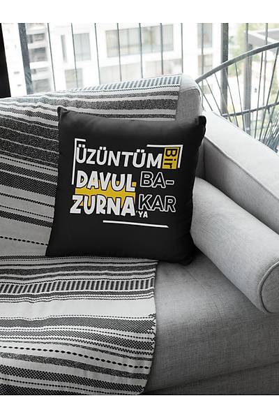 zntm Bir Davul Zurnaya Bakar(Kare Yastk)