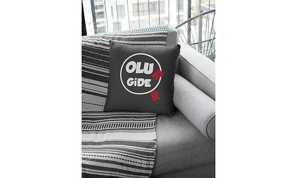 Olu R Gide R (Kare Yastk)