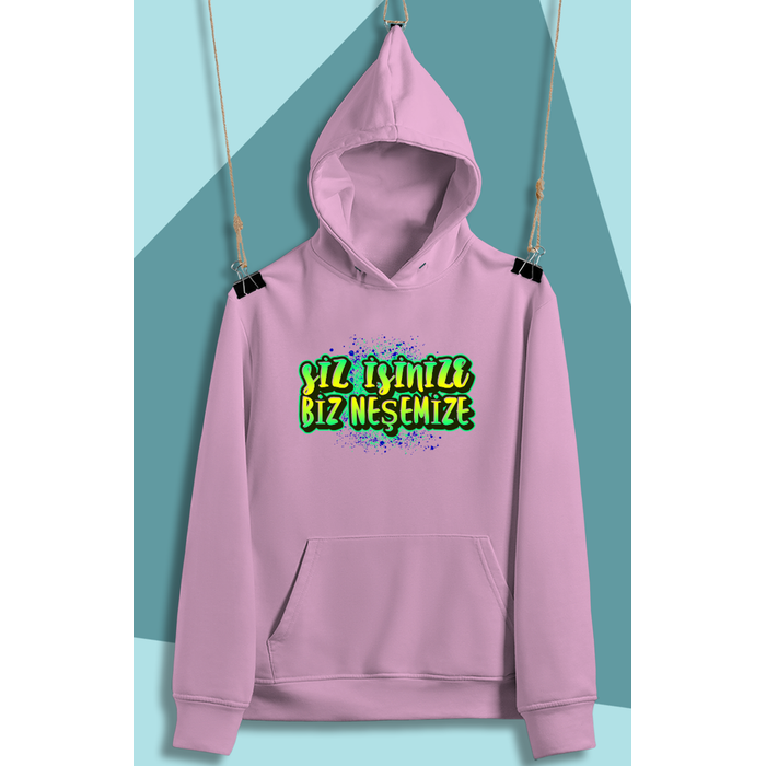 Siz ��inize Biz Ne�emize (�niseks  Kap��onlu)