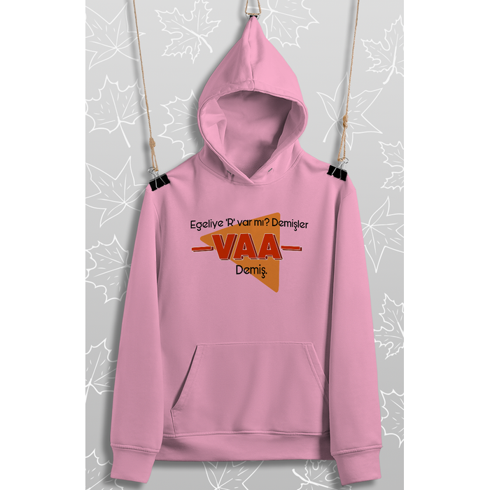 Egeliye Demi�ler R Var m� Diye Va Demi�(�niseks Kap��onlu)