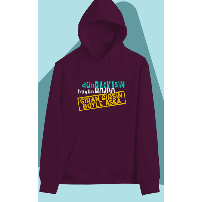 D�n Ba�kas�n Bu G�n Ba�ka G�ran Girsin B�yle A�ka (�niseks Kap��onlu)