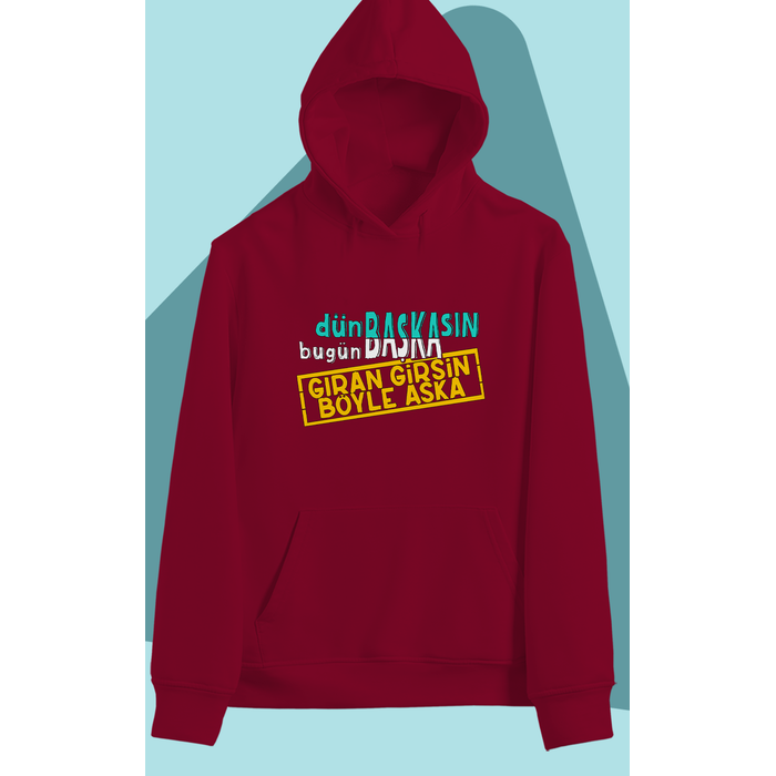 D�n Ba�kas�n Bu G�n Ba�ka G�ran Girsin B�yle A�ka (�niseks Kap��onlu)