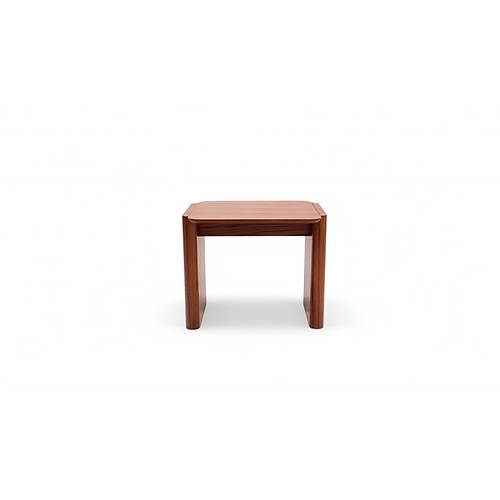 668 Walnut Orta Sehpa