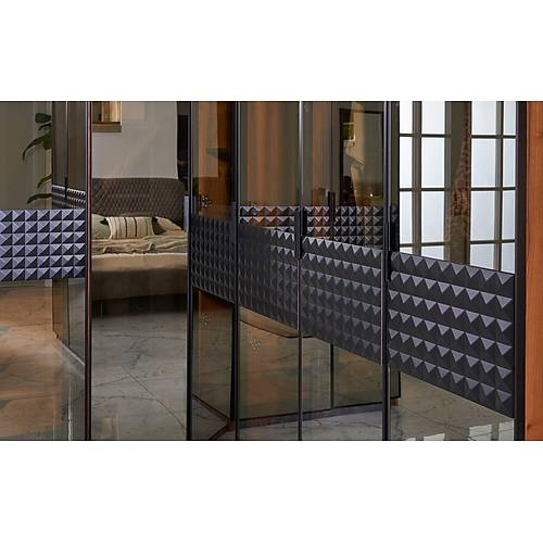 Piramit Yatak Odas� & Giyinme Dolab�