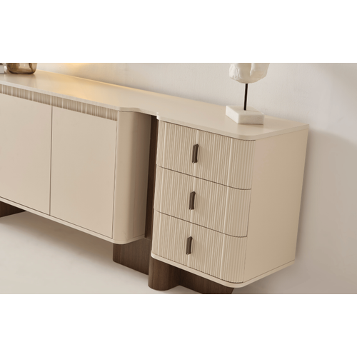 Velaris Yemek Odas�