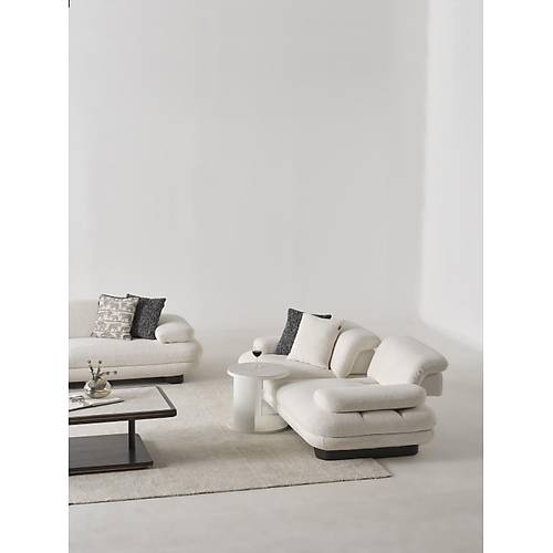 Nora Koltuk Tak�m�