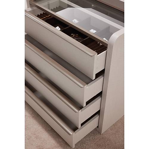 Hermosa Yatak Odas & Giyinme Dolab