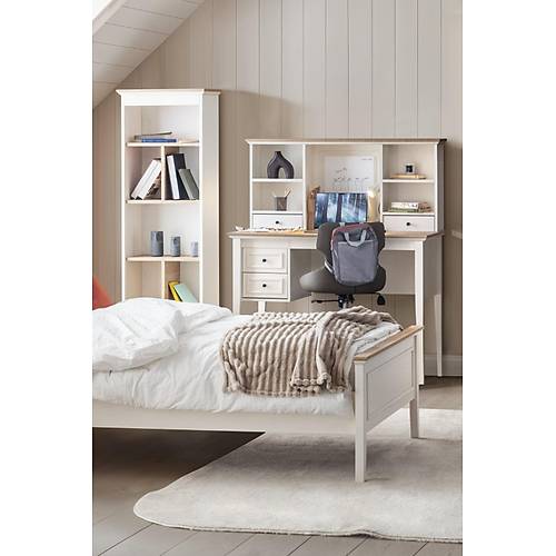 Petra Ay Gen� Odas�