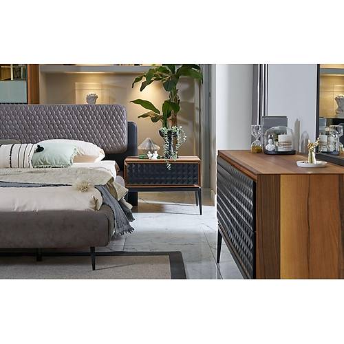 Piramit Yatak Odas� & Giyinme Dolab�