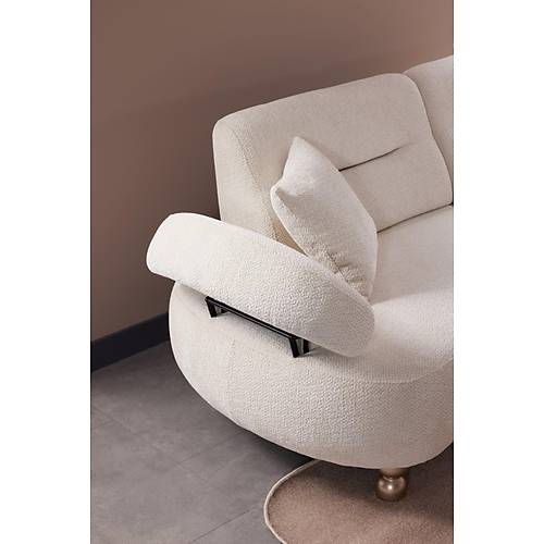 Clara Koltuk Tak�m�