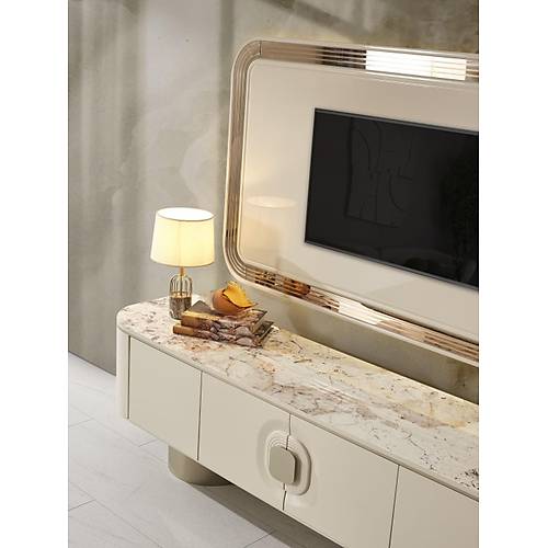 Farella Tv �nitesi