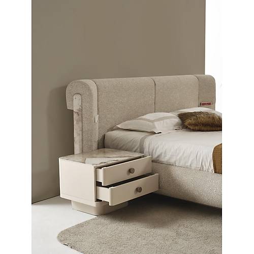 Sebastian Yatak Odas�