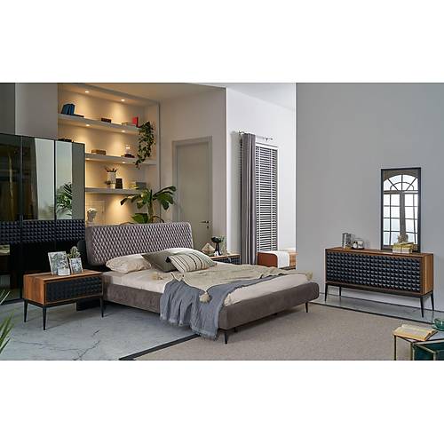 Piramit Yatak Odas� & Giyinme Dolab�