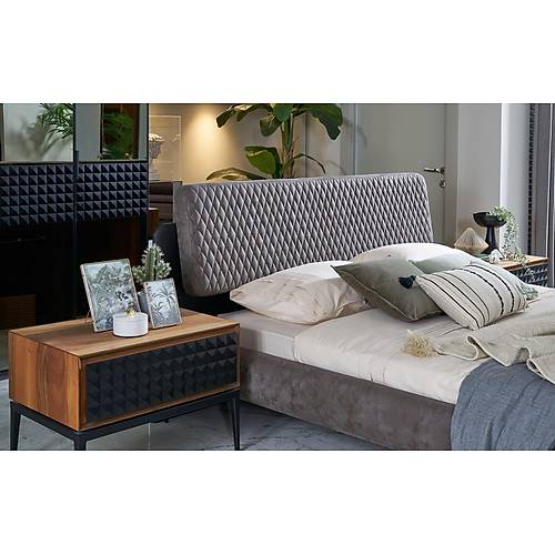 Piramit Yatak Odas� & Giyinme Dolab�